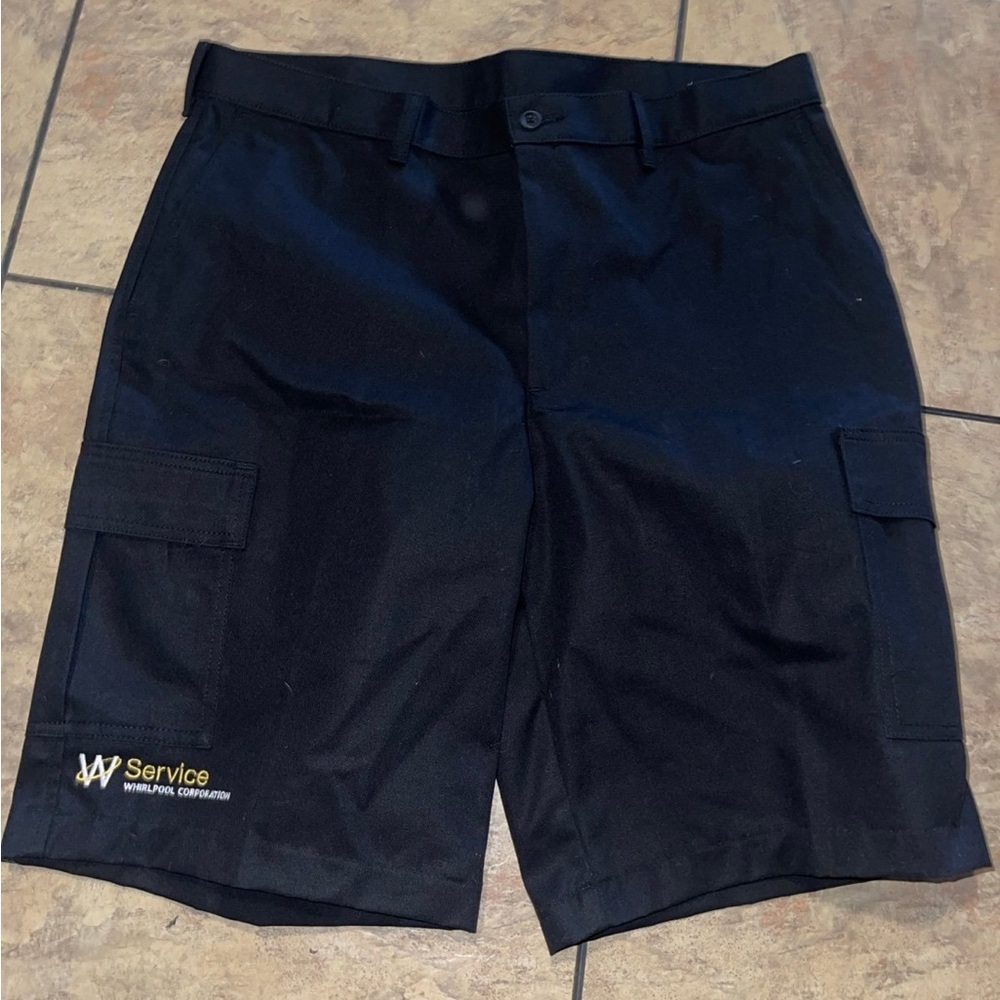 New mens black Edward’s Whirlpool work shorts size 38